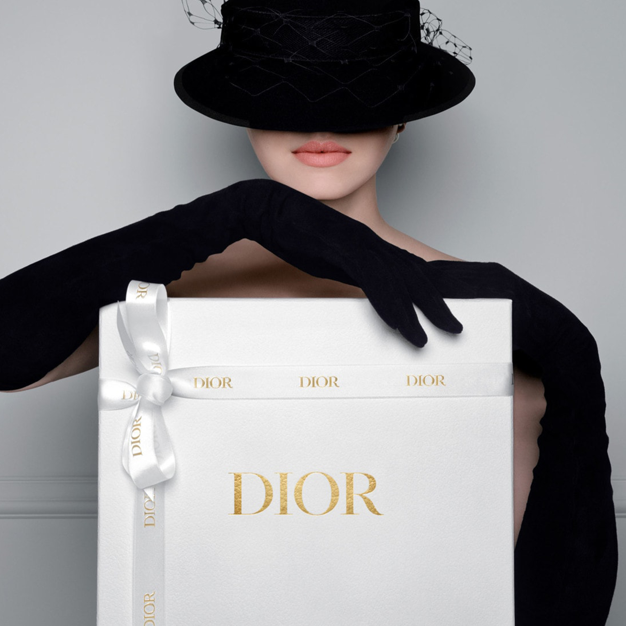 Dior香港官方網絡商店正式登場！哪些經典的手袋系列值得收藏？