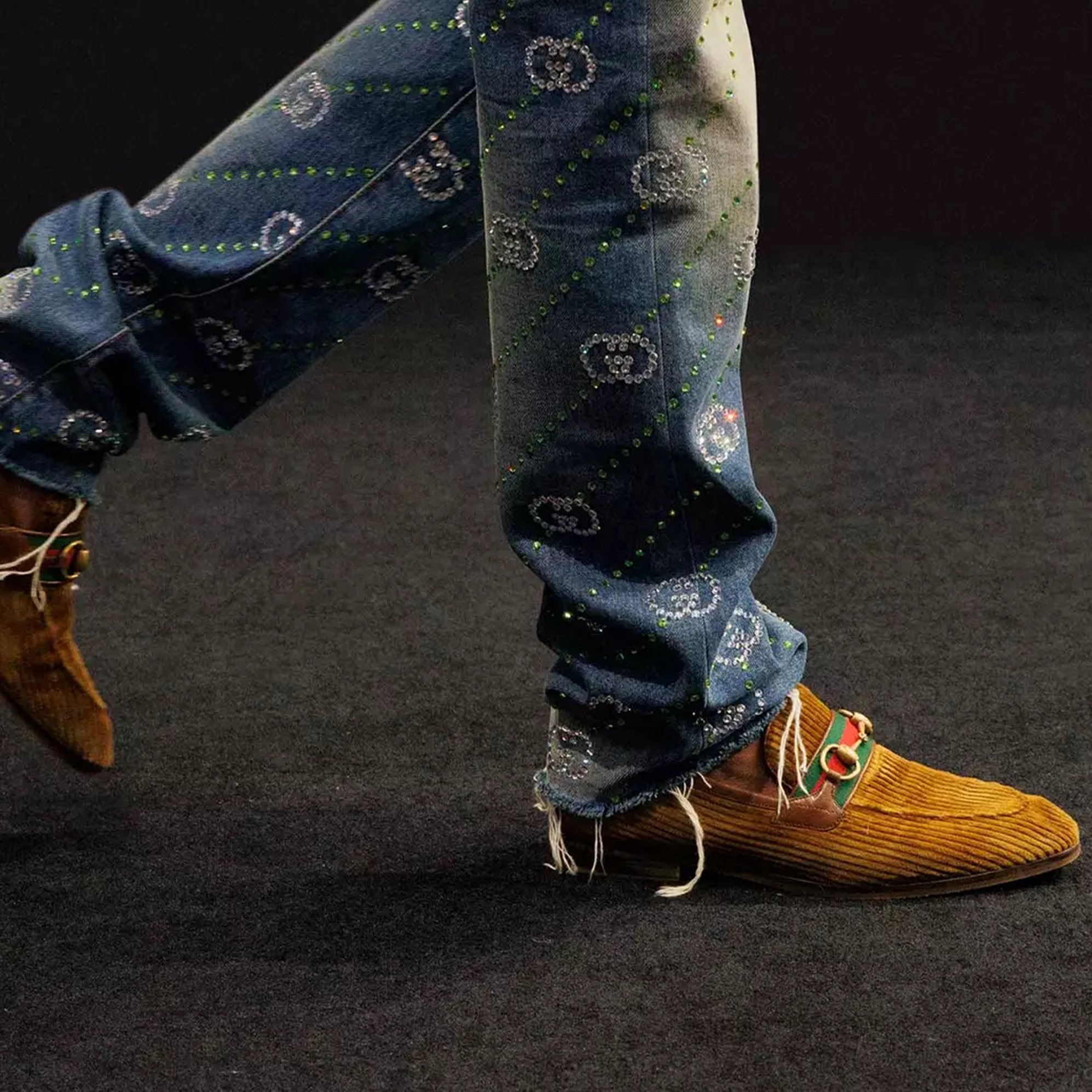 Gucci再次押注「陌生」的時裝設計師！品牌是否能夠擺脫困境？